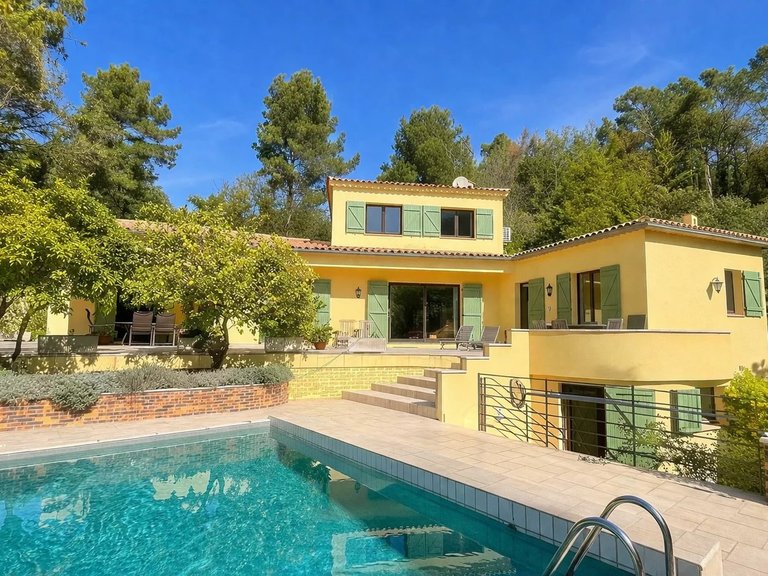 Villa for Sale in Le Rouret, Mougins, Valbonne, Grasse Area 3