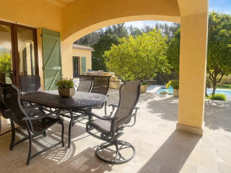Villa for Sale in Le Rouret, Mougins, Valbonne, Grasse Area 8