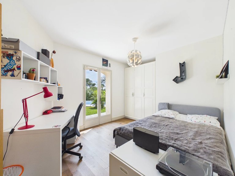 Villa for Sale in Roquefort Les Pins, Mougins, Valbonne, Grasse Area 14