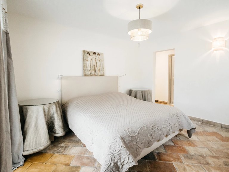 Villa for Sale in Roquefort Les Pins, Mougins, Valbonne, Grasse Area 14