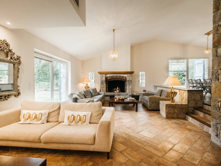 Villa for Sale in Roquefort Les Pins, Mougins, Valbonne, Grasse Area 7