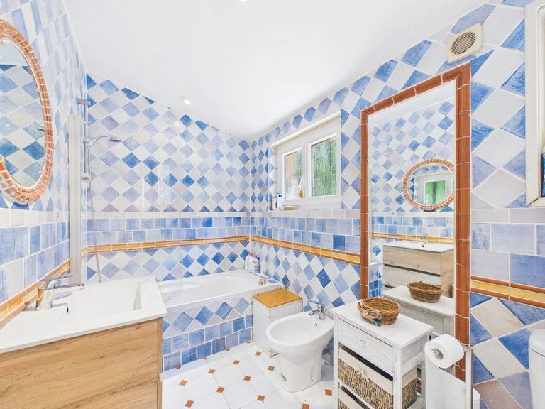 Villa for Sale in Roquefort Les Pins, Mougins, Valbonne, Grasse Area 13