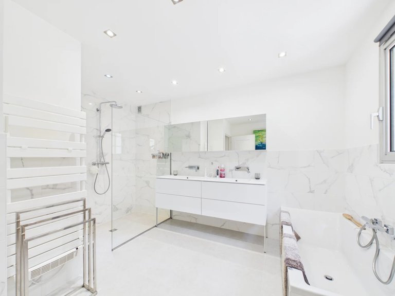 Villa for Sale in Opio, Mougins, Valbonne, Grasse Area 7