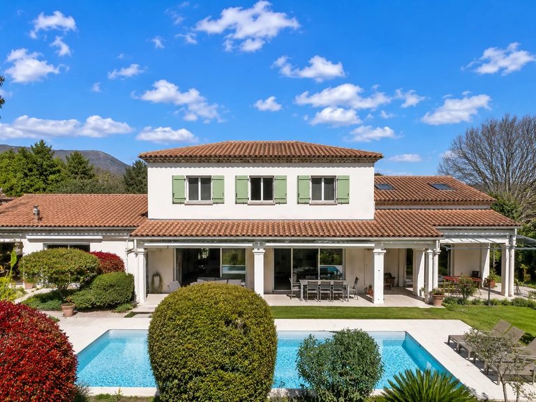 Villa for Sale in Roquefort Les Pins, Mougins, Valbonne, Grasse Area 3