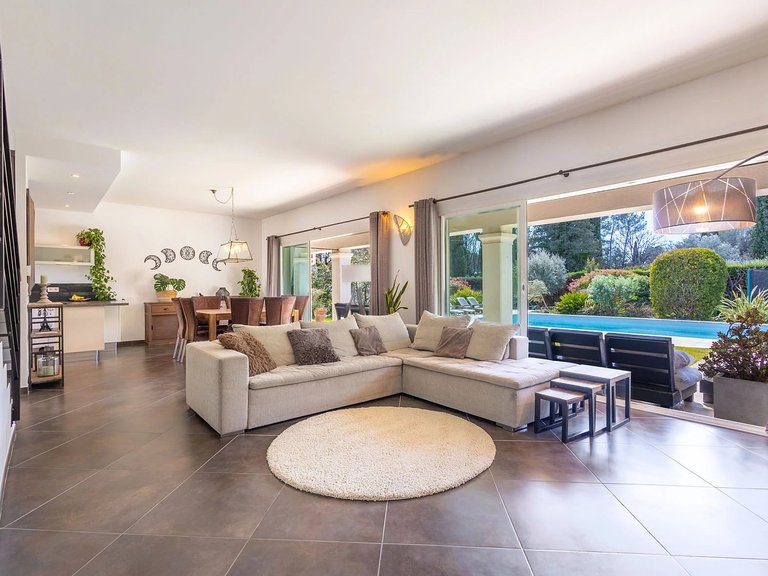 Villa for Sale in Roquefort Les Pins, Mougins, Valbonne, Grasse Area 5