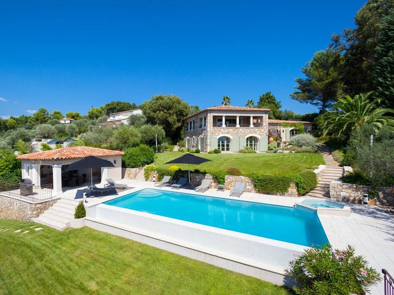 Villa for Sale in Mougins, Mougins, Valbonne, Grasse Area 17