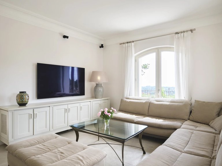 Villa for Sale in Chateauneuf Grasse, Mougins, Valbonne, Grasse Area 15