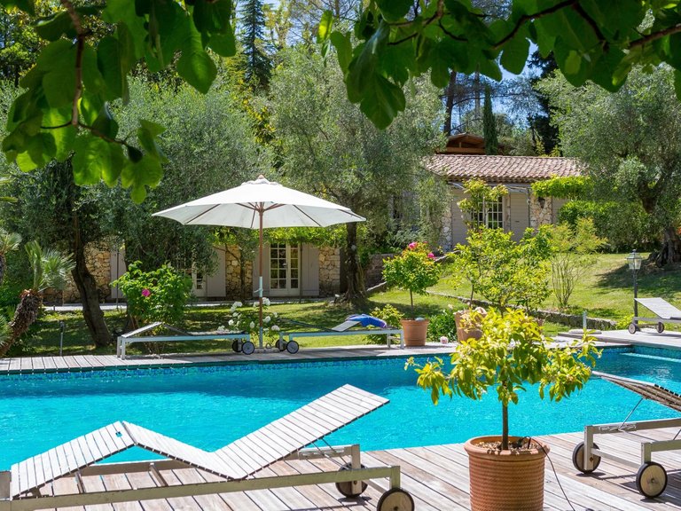 Villa for Sale in Opio, Mougins, Valbonne, Grasse Area 1
