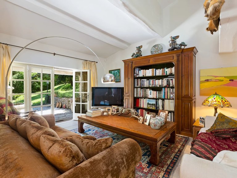 Villa for Sale in Opio, Mougins, Valbonne, Grasse Area 4