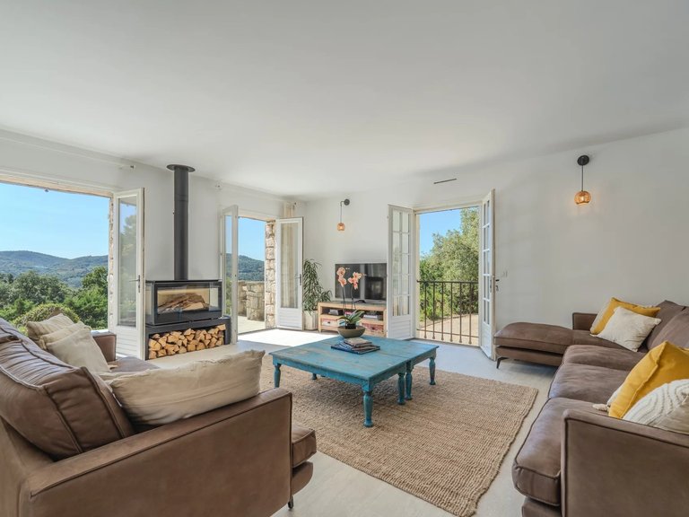 Villa for Sale in Peymeinade, Mougins, Valbonne, Grasse Area 14