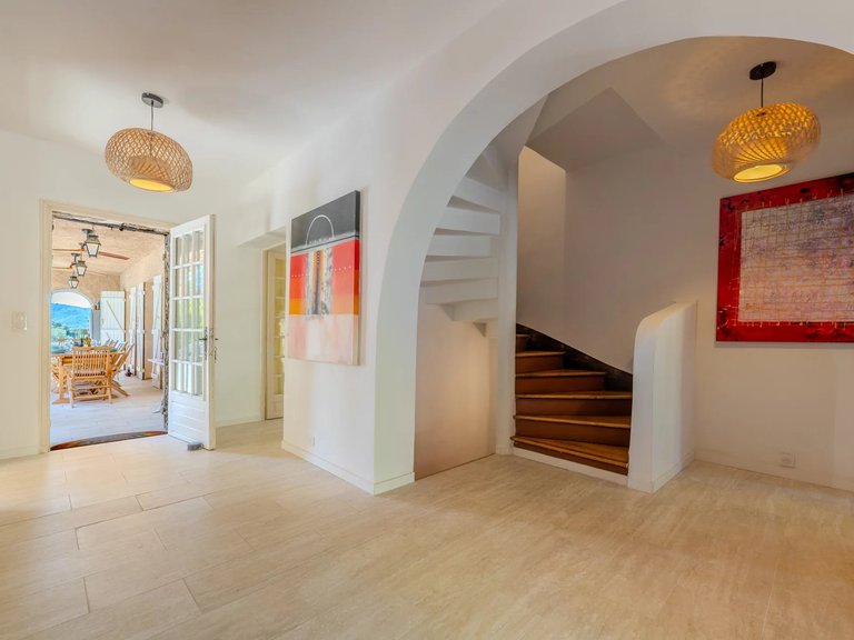 Villa for Sale in Peymeinade, Mougins, Valbonne, Grasse Area 20