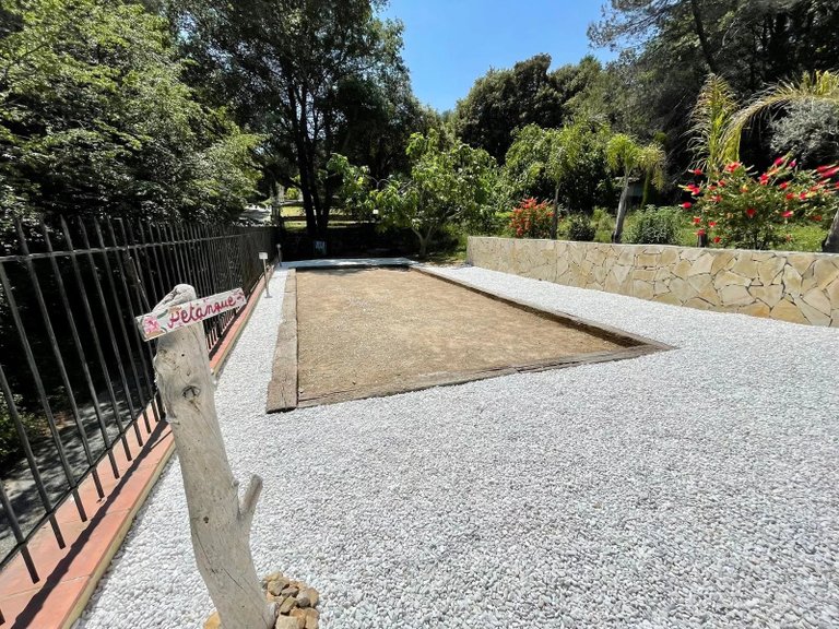 Villa for Sale in Le Rouret, Mougins, Valbonne, Grasse Area 17