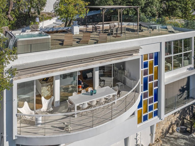 Villa for Sale in Grasse, Mougins, Valbonne, Grasse Area 2