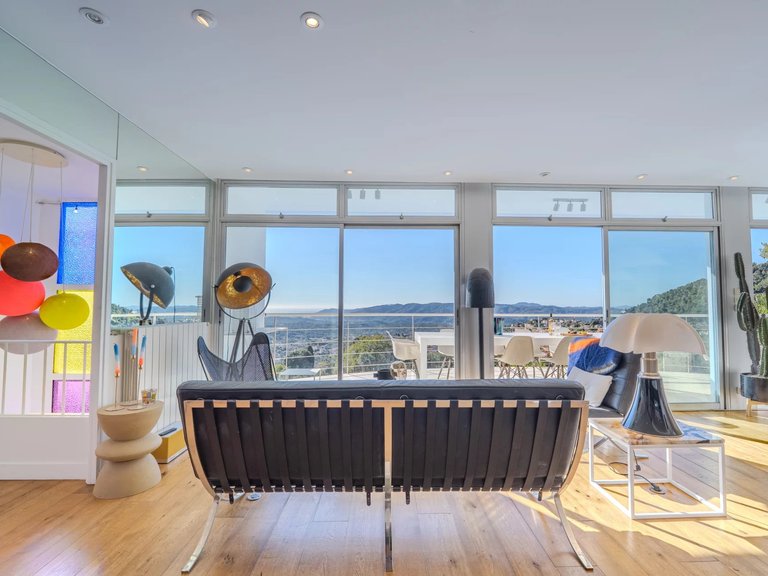 Villa for Sale in Grasse, Mougins, Valbonne, Grasse Area 13