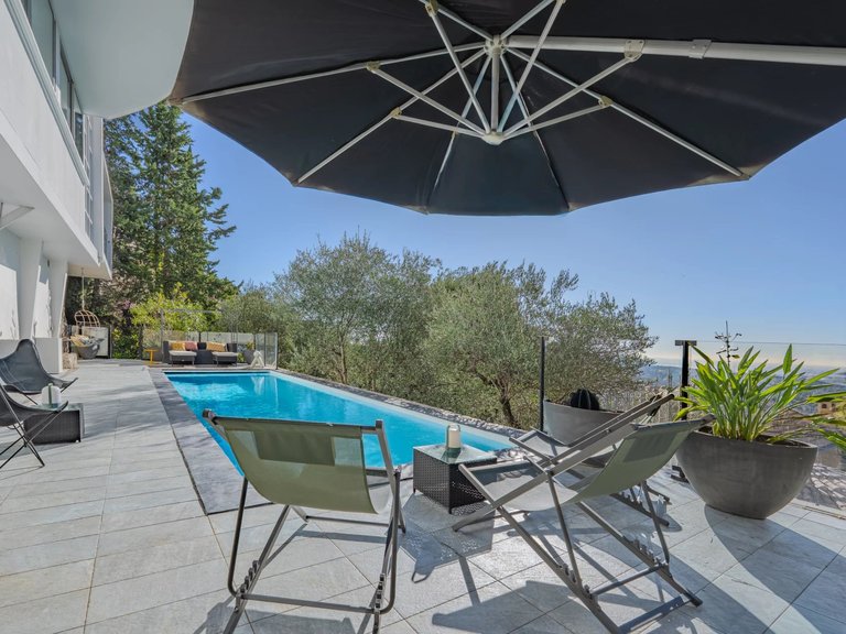 Villa for Sale in Grasse, Mougins, Valbonne, Grasse Area 5