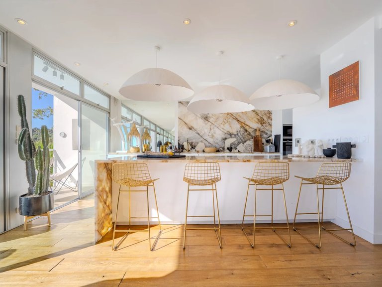 Villa for Sale in Grasse, Mougins, Valbonne, Grasse Area 10