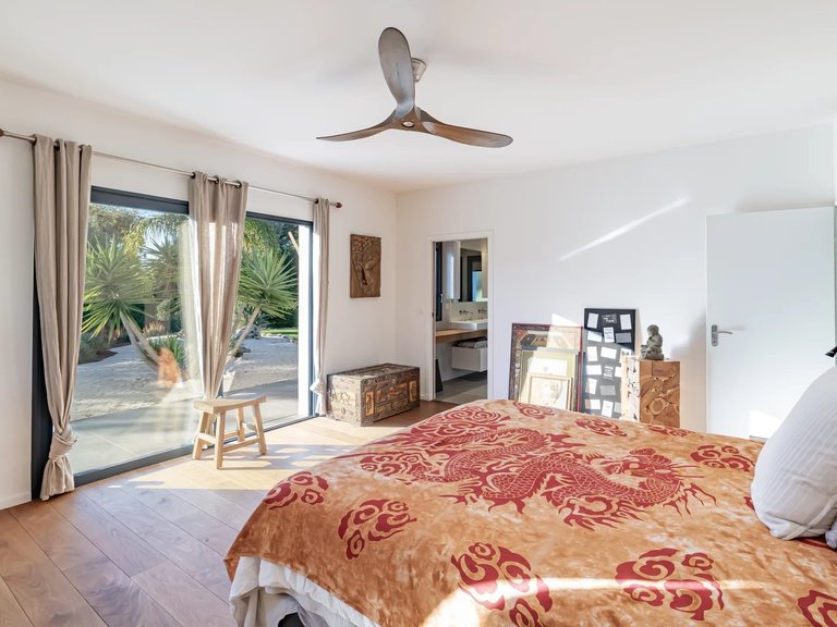 Villa for Sale in Biot, Mougins, Valbonne, Grasse Area 8