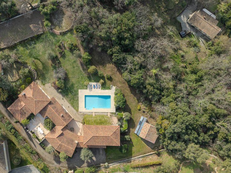 Villa for Sale in Roquefort Les Pins, Mougins, Valbonne, Grasse Area 3