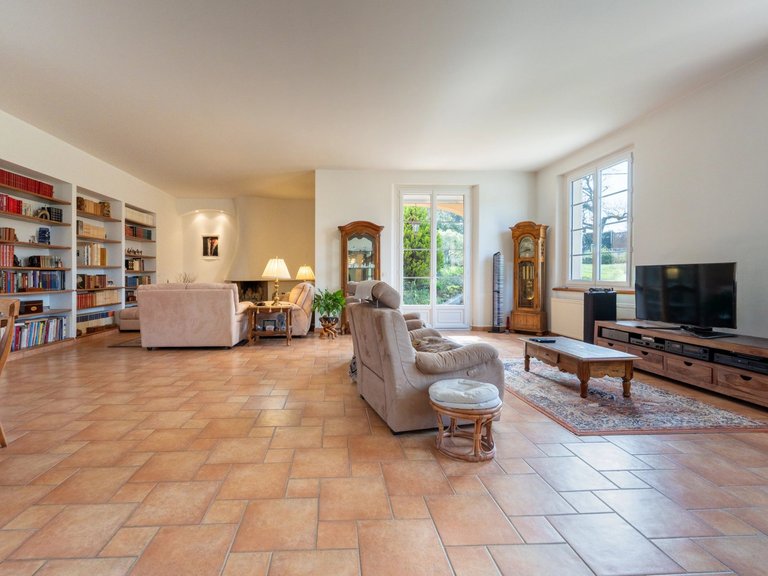 Villa for Sale in Roquefort Les Pins, Mougins, Valbonne, Grasse Area 10