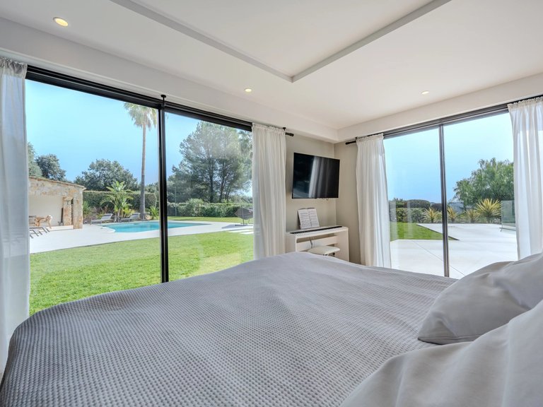 Villa for Sale in Biot, Mougins, Valbonne, Grasse Area 14