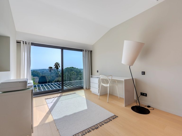Villa for Sale in Biot, Mougins, Valbonne, Grasse Area 15