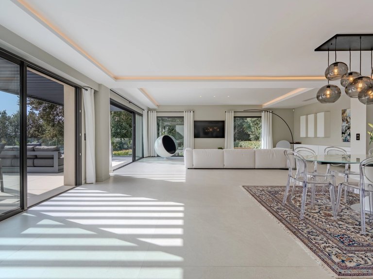 Villa for Sale in Biot, Mougins, Valbonne, Grasse Area 6