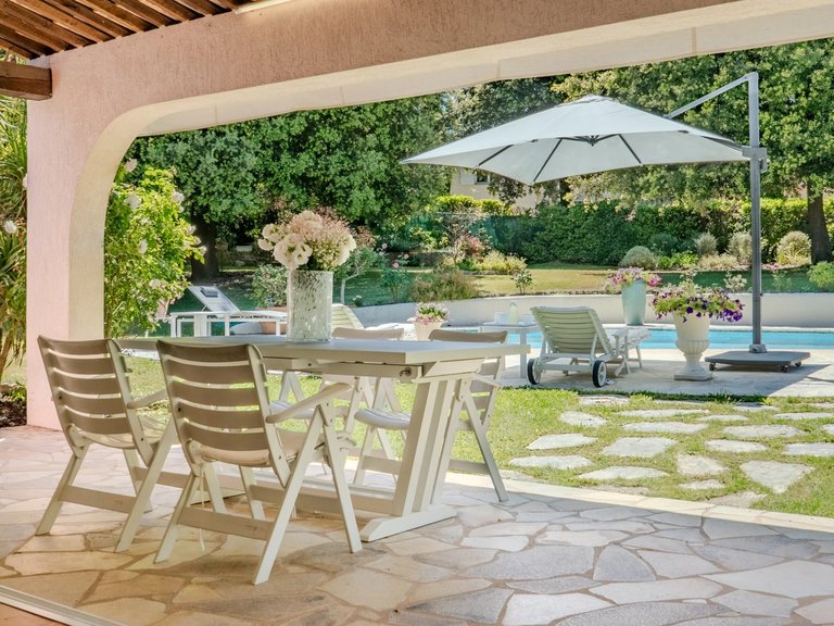 Villa for Sale in Le Rouret, Mougins, Valbonne, Grasse Area 4