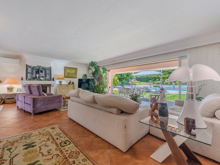 Villa for Sale in Le Rouret, Mougins, Valbonne, Grasse Area 8