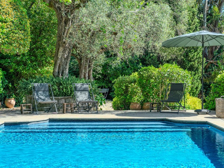 Villa for Sale in Grasse, Mougins, Valbonne, Grasse Area 3