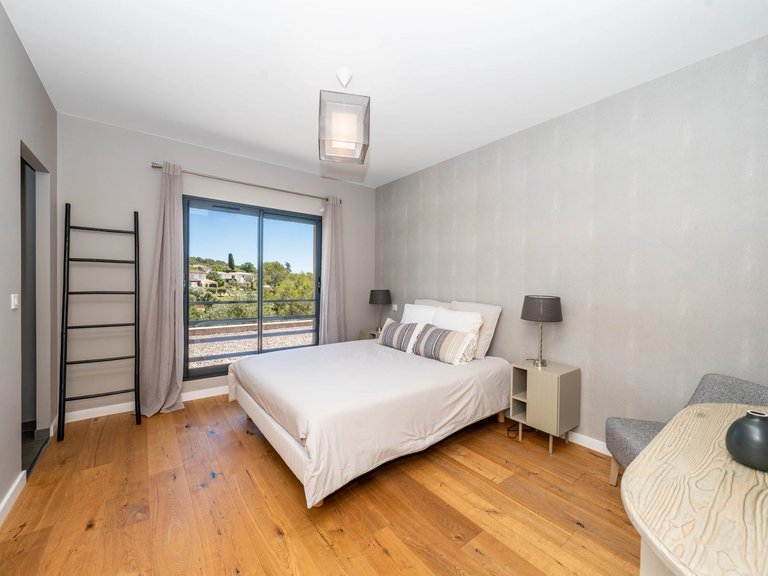 Villa for Sale in Opio, Mougins, Valbonne, Grasse Area 11