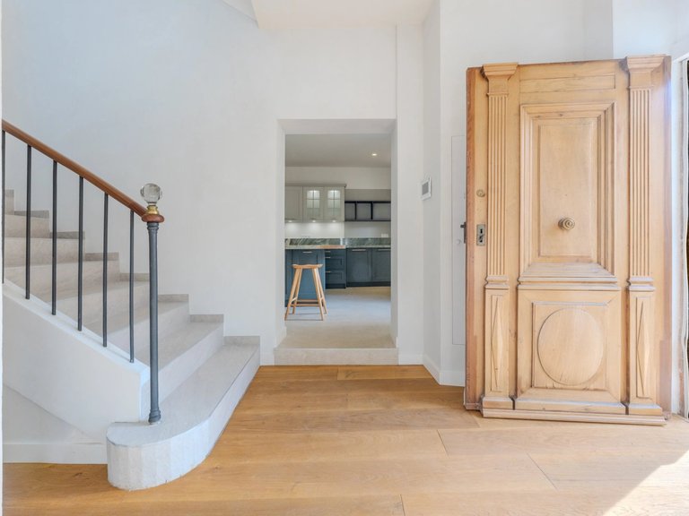 Villa for Sale in Biot, Mougins, Valbonne, Grasse Area 3