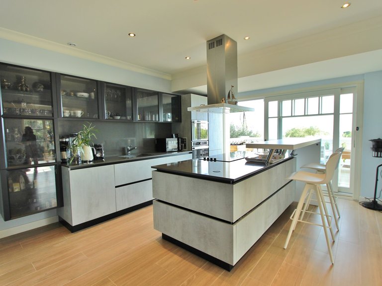 Villa for Sale in Cap D Antibes, Antibes Area 10