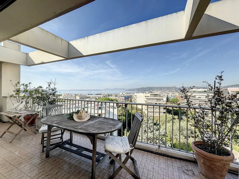 Apartment for Sale in Antibes, Antibes Area 7