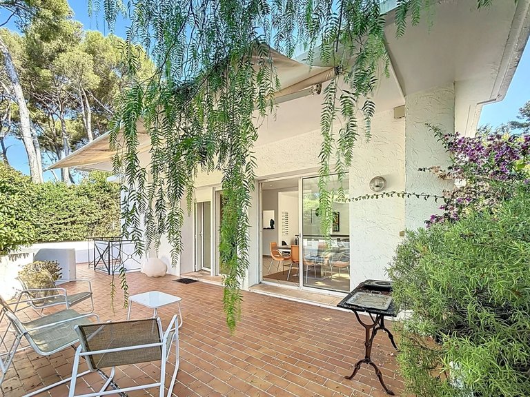 Villa for Sale in Cap D Antibes, Antibes Area 1