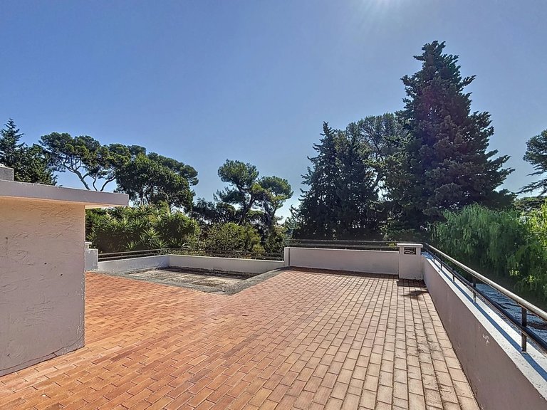 Villa for Sale in Cap D Antibes, Antibes Area 8