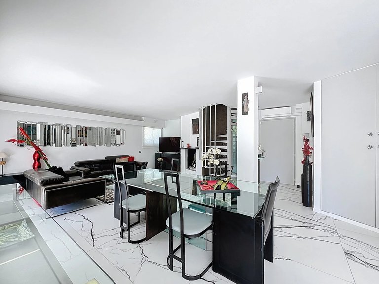 Villa for Sale in Cap D Antibes, Antibes Area 4