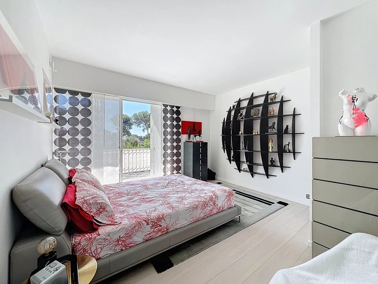 Villa for Sale in Cap D Antibes, Antibes Area 8