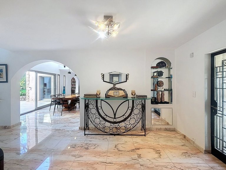Villa for Sale in Cap D Antibes, Antibes Area 4