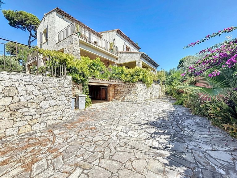 Villa for Sale in Cap D Antibes, Antibes Area 20