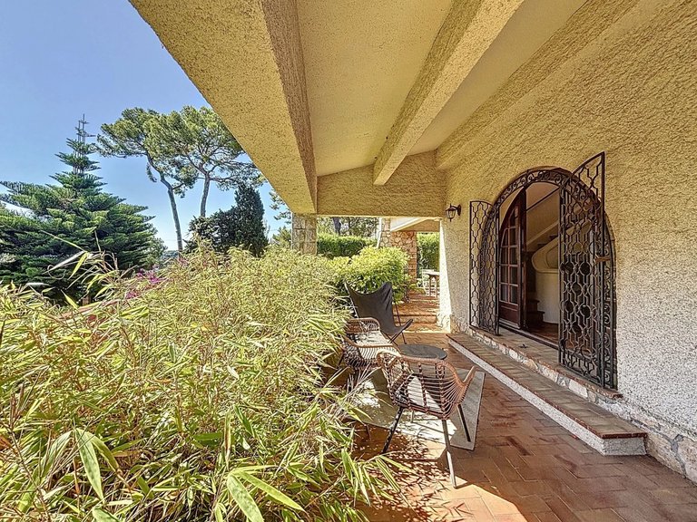 Villa for Sale in Cap D Antibes, Antibes Area 5
