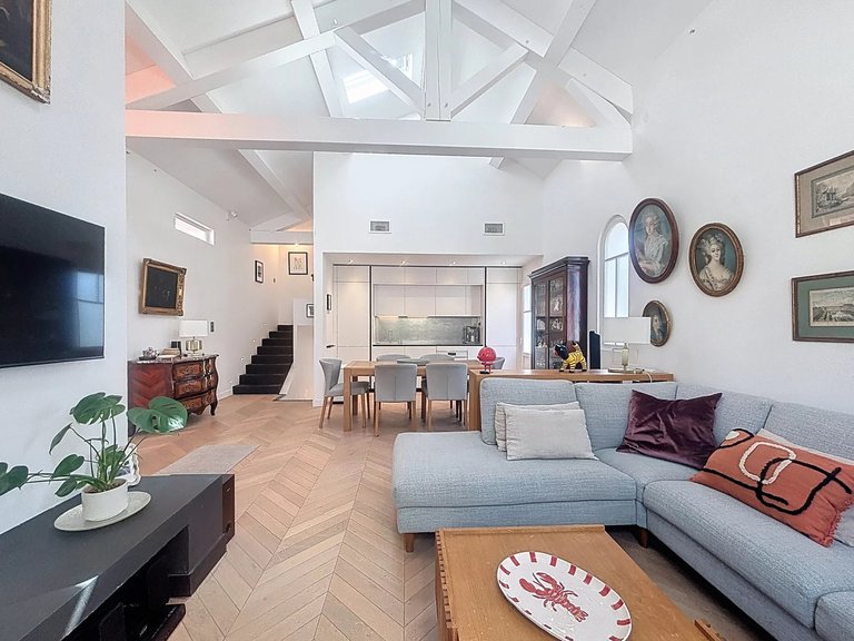 Villa for Sale in Cap D Antibes, Antibes Area 6
