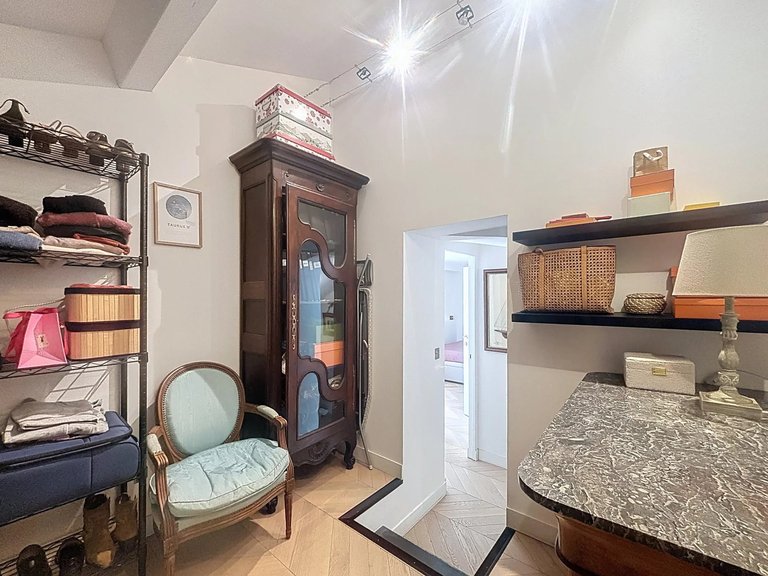 Villa for Sale in Cap D Antibes, Antibes Area 10