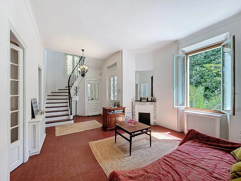 Villa for Sale in Cap D Antibes, Antibes Area 3
