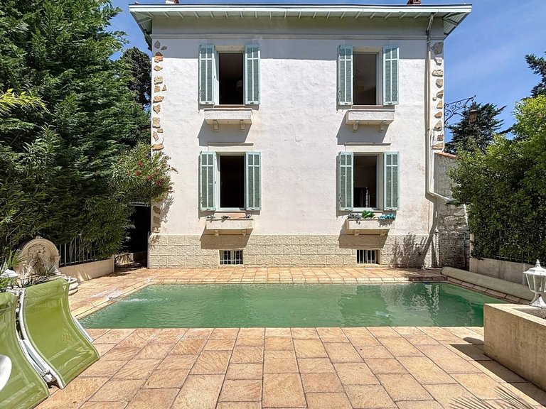 Villa for Sale in Cap D Antibes, Antibes Area 9