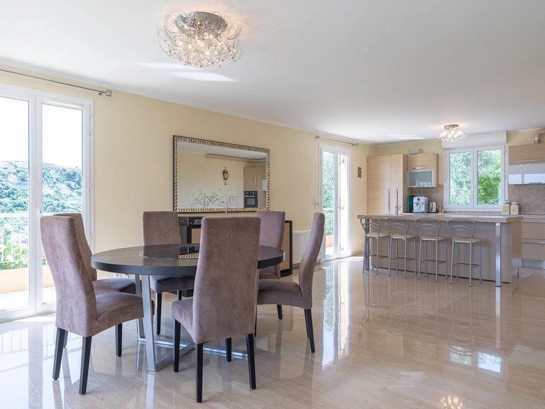 Villa for Sale in Nice - City, Nice Area 5