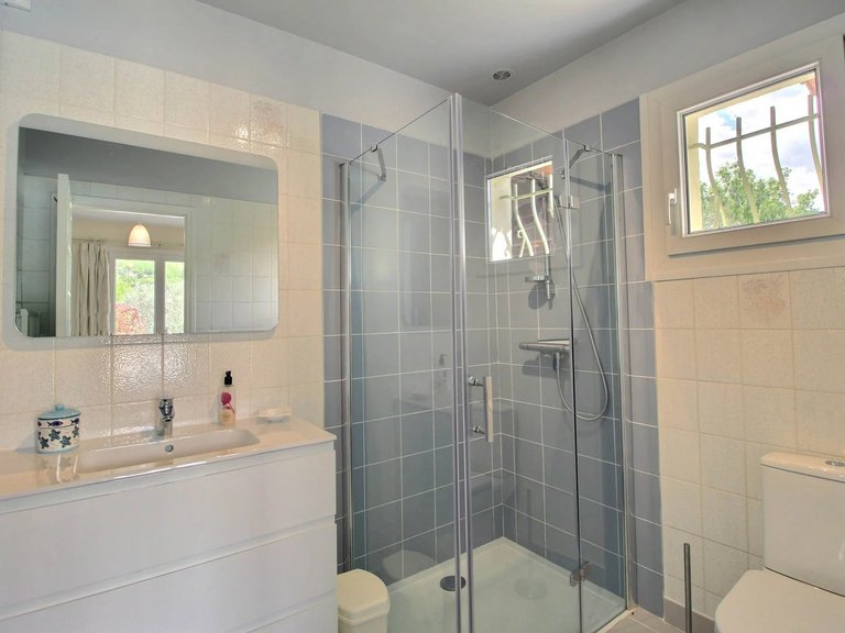 Villa for Sale in Montauroux, Var Countryside (fayence, Lorgues, Cotignac) 18