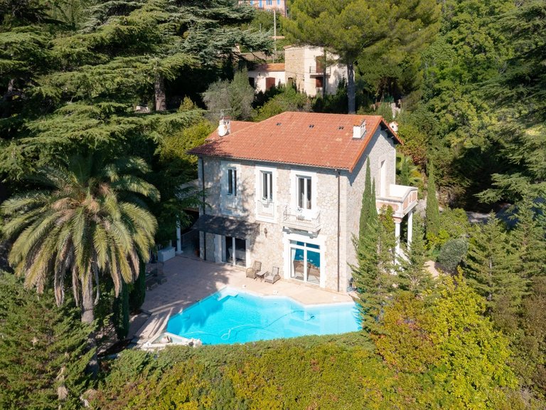 Villa for Sale in Grasse, Mougins, Valbonne, Grasse Area 5