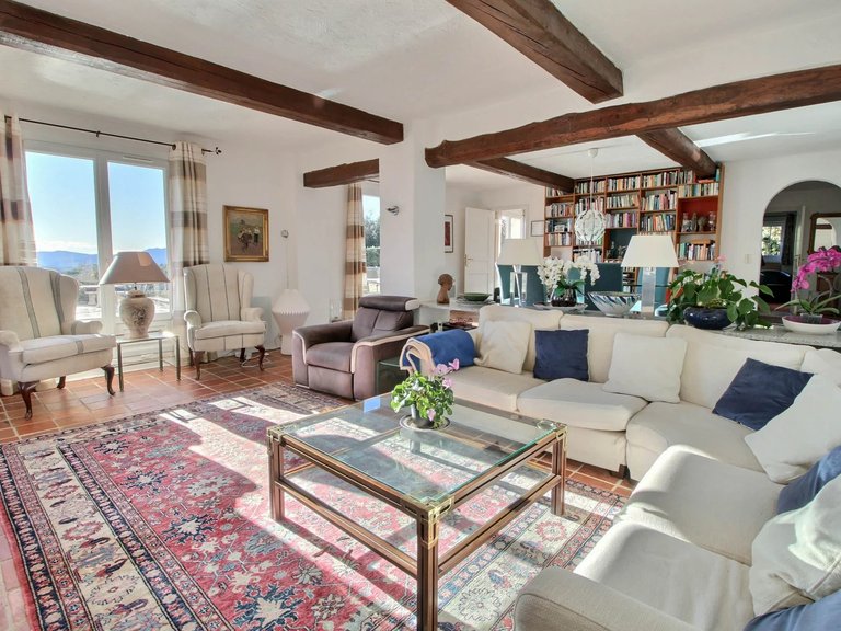 Villa for Sale in Montauroux, Var Countryside (fayence, Lorgues, Cotignac) 1