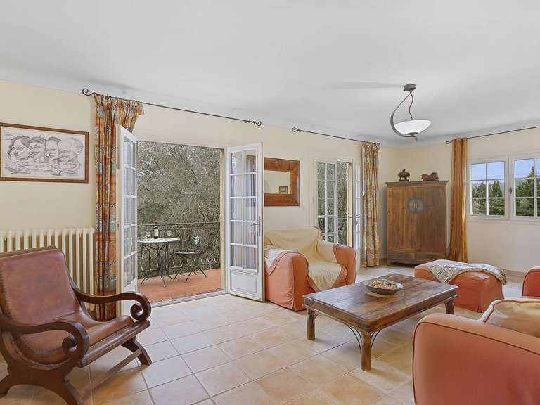 Villa for Sale in Mougins, Mougins, Valbonne, Grasse Area 1