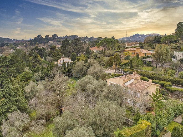 Villa for Sale in Mougins, Mougins, Valbonne, Grasse Area 6